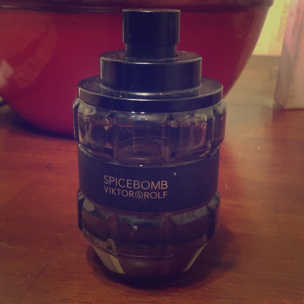 Spicebomb cologne for men